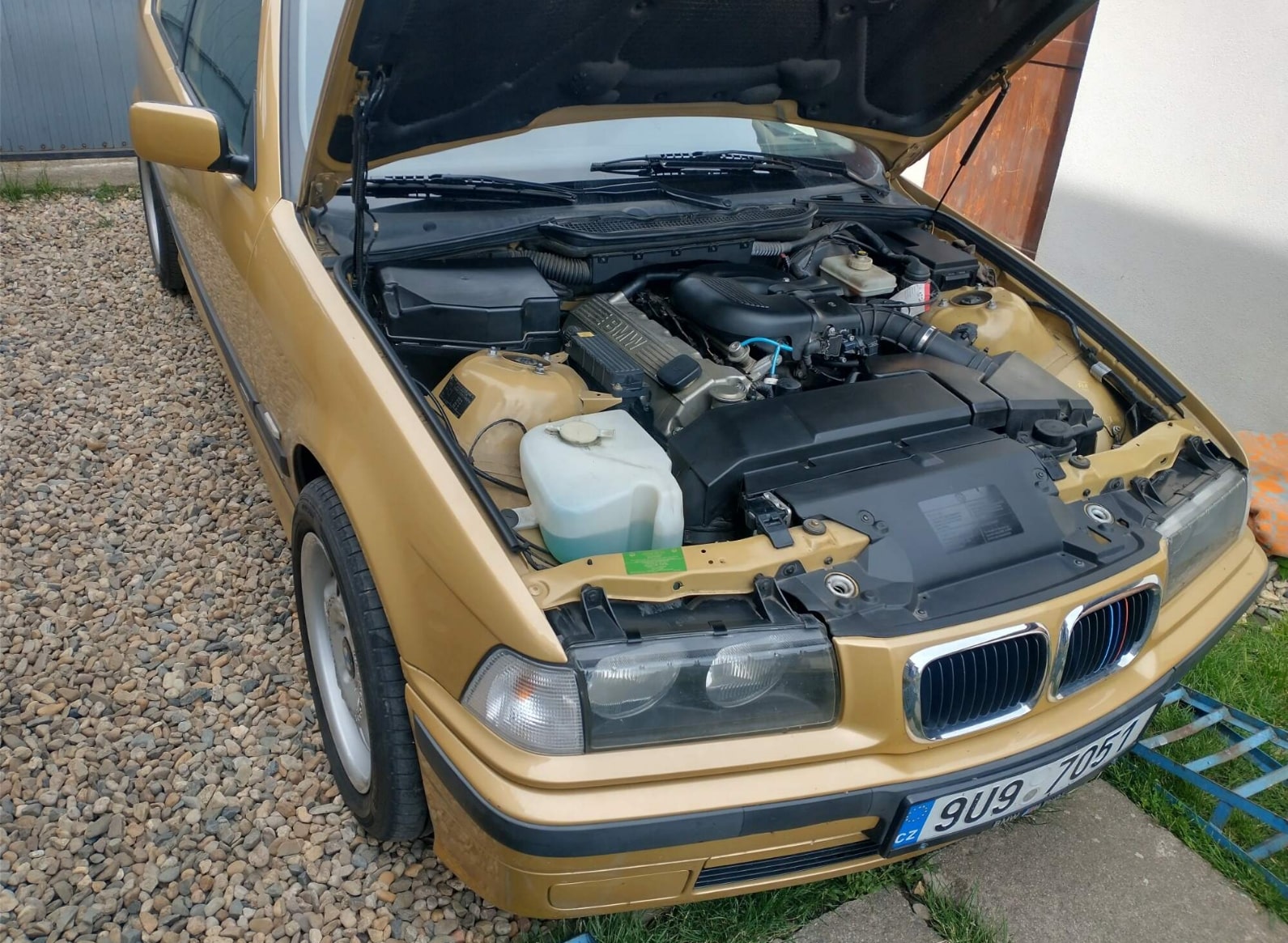 bmw-e36-319i-77kw-od-radima-3-min